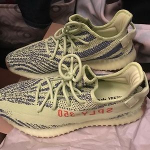 BRAND NEW Men’s Yeezy 350 Frozen Yellow 11